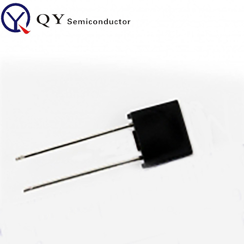 QYMSTT0.5A~10A 250V 塑料插件方形熔斷保險(xiǎn)絲